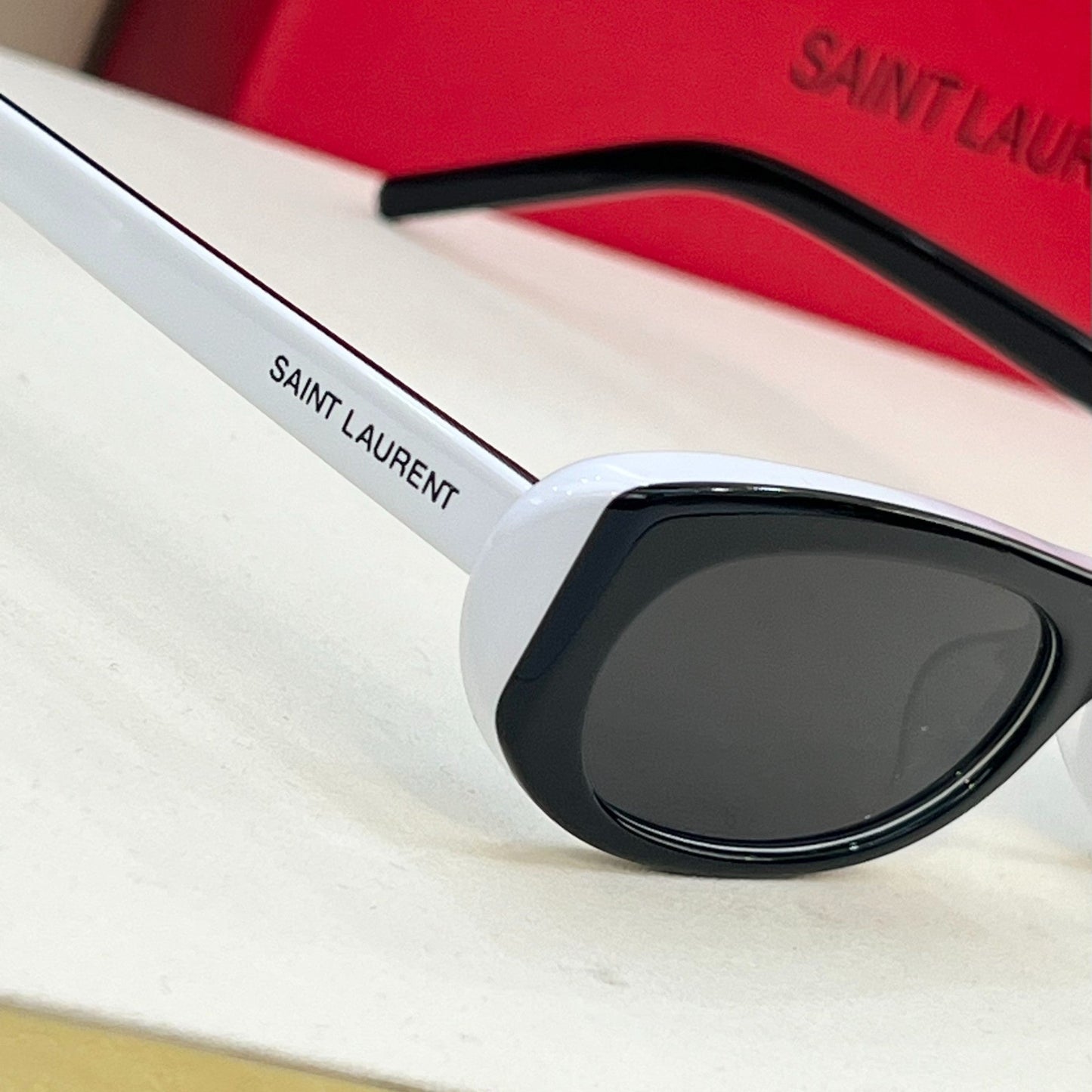 Radiant Sunnies 🇮🇹