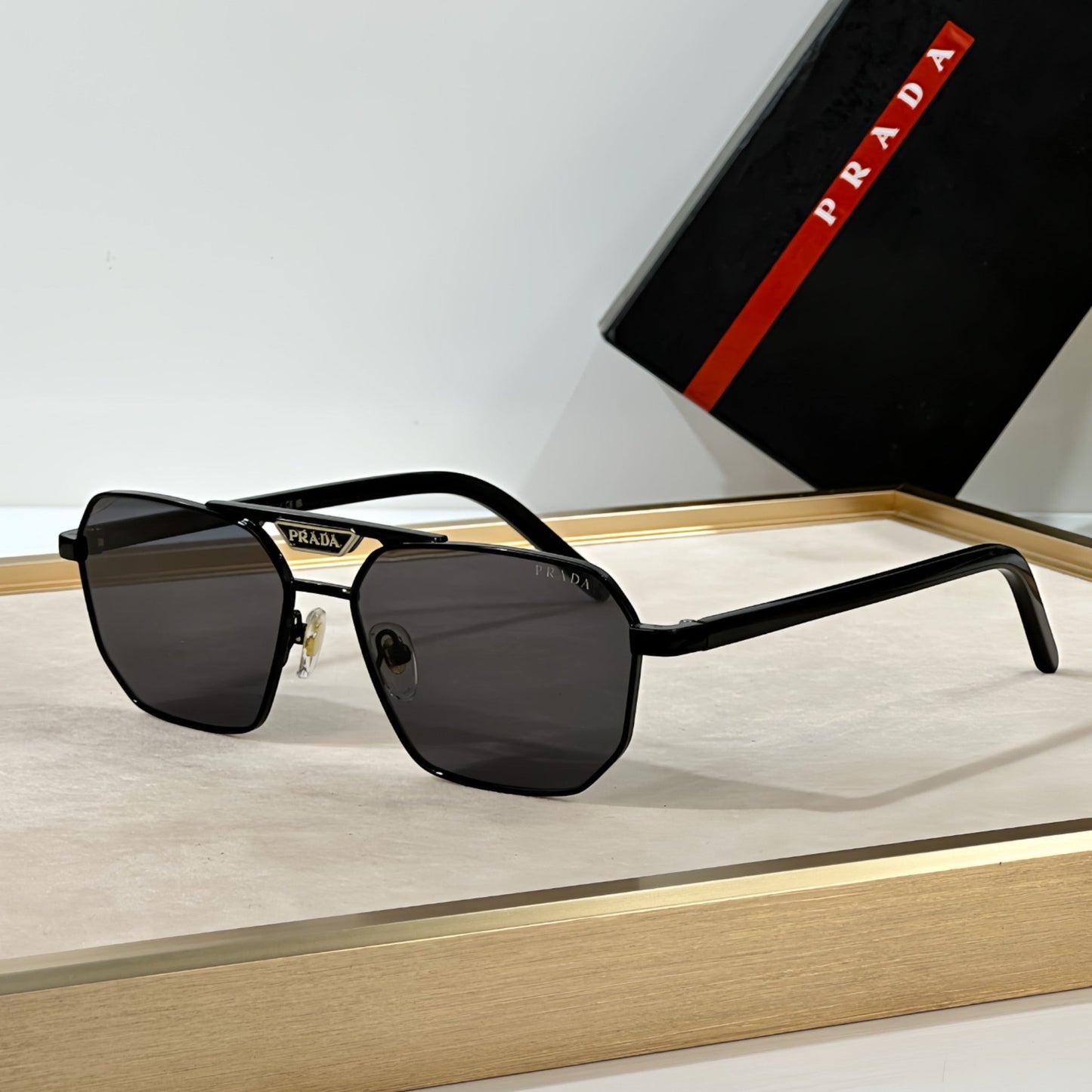 NobleShades