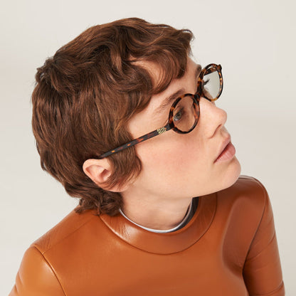 EleganceAura