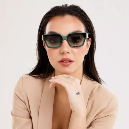 Capri Chic