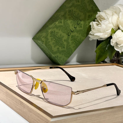 RadiantEdge Optics