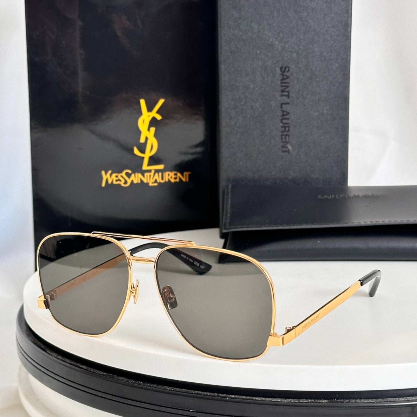 Aviator Supreme